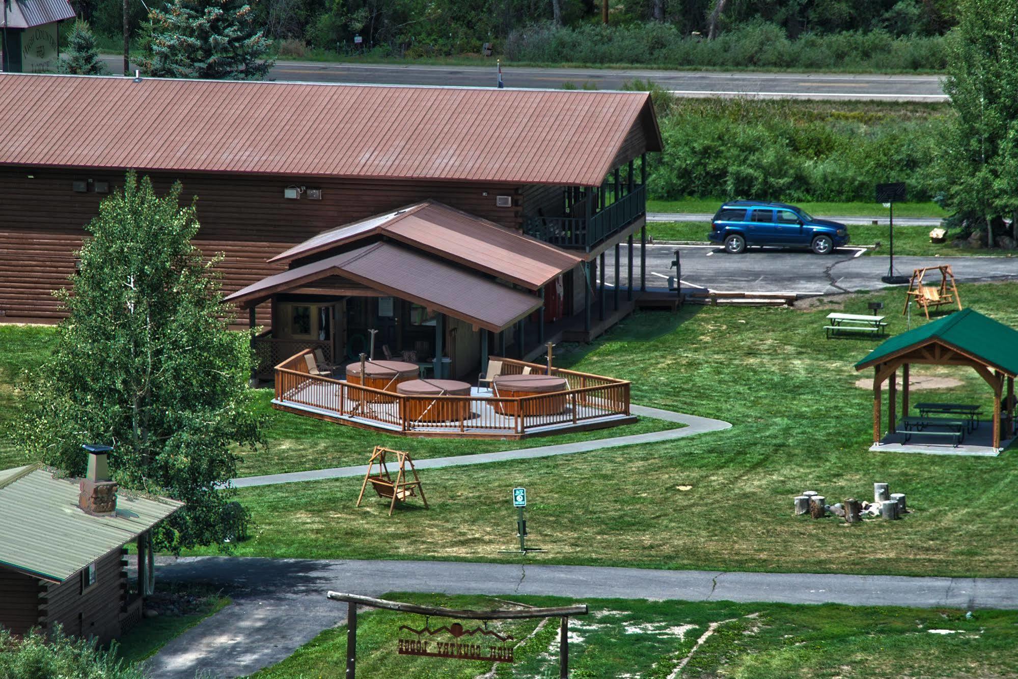 High Country Lodge And Cabins Пагоса Спрингс Екстериор снимка