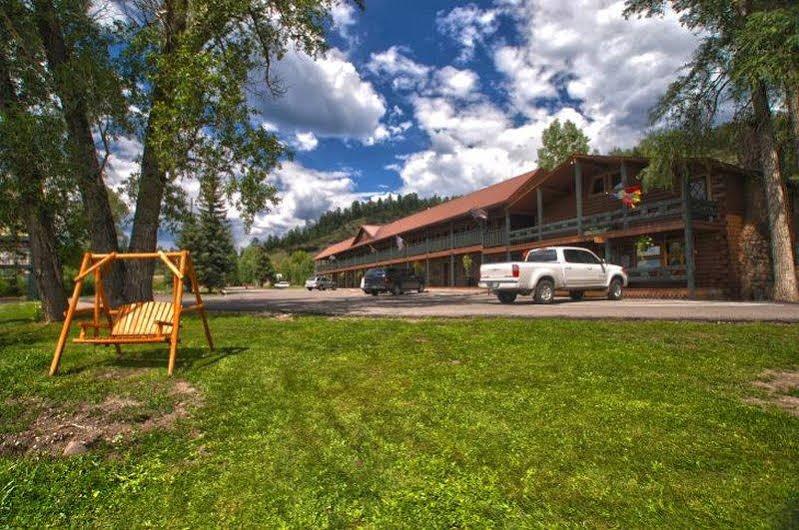 High Country Lodge And Cabins Пагоса Спрингс Екстериор снимка