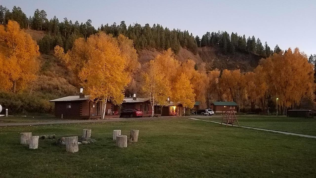 High Country Lodge And Cabins Пагоса Спрингс Екстериор снимка