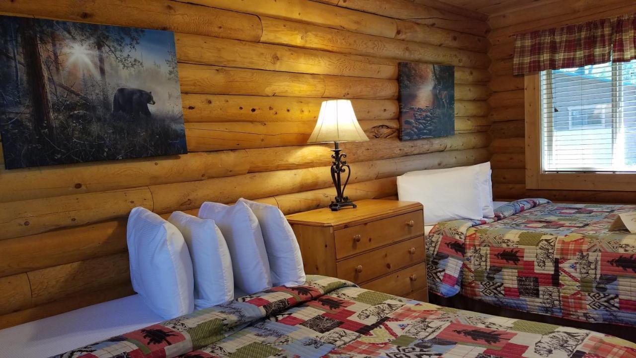 High Country Lodge And Cabins Пагоса Спрингс Екстериор снимка